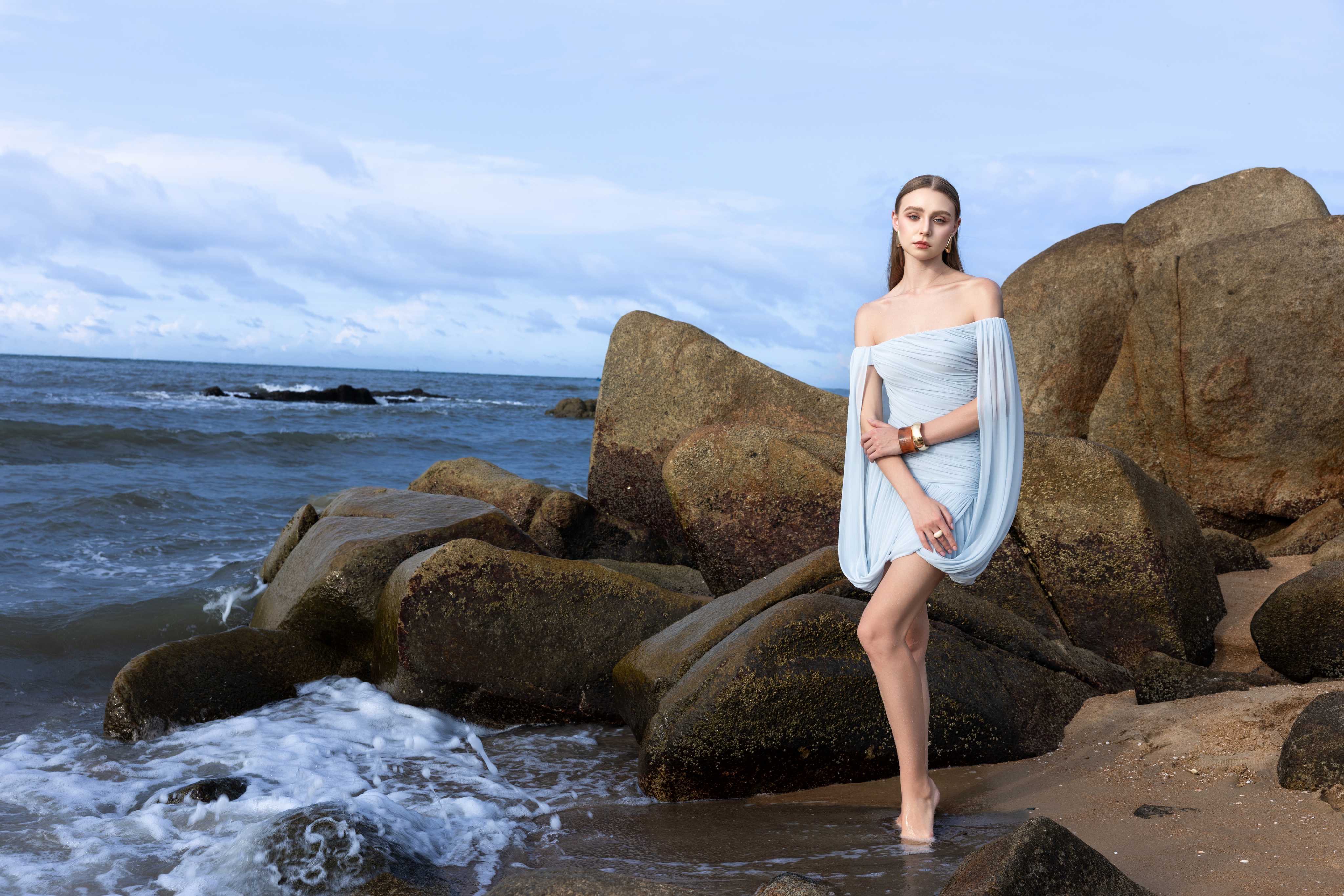 Off-Shoulder Ruched Short Cape Dress