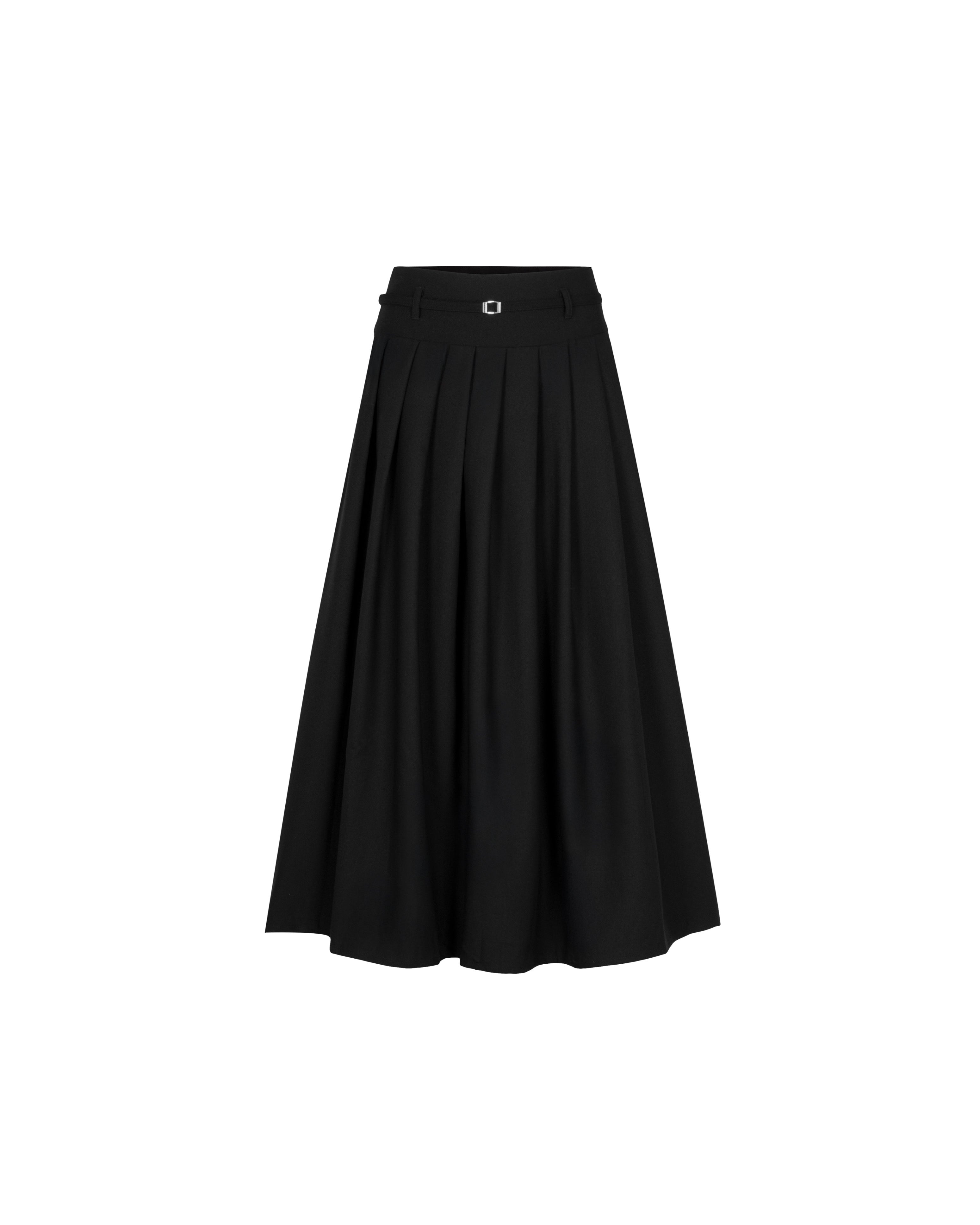 Long Pleated Skirt With Belt