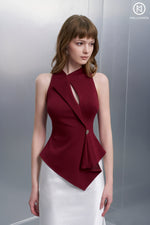 Load image into Gallery viewer, T-shirt with diagonal neck and hem
