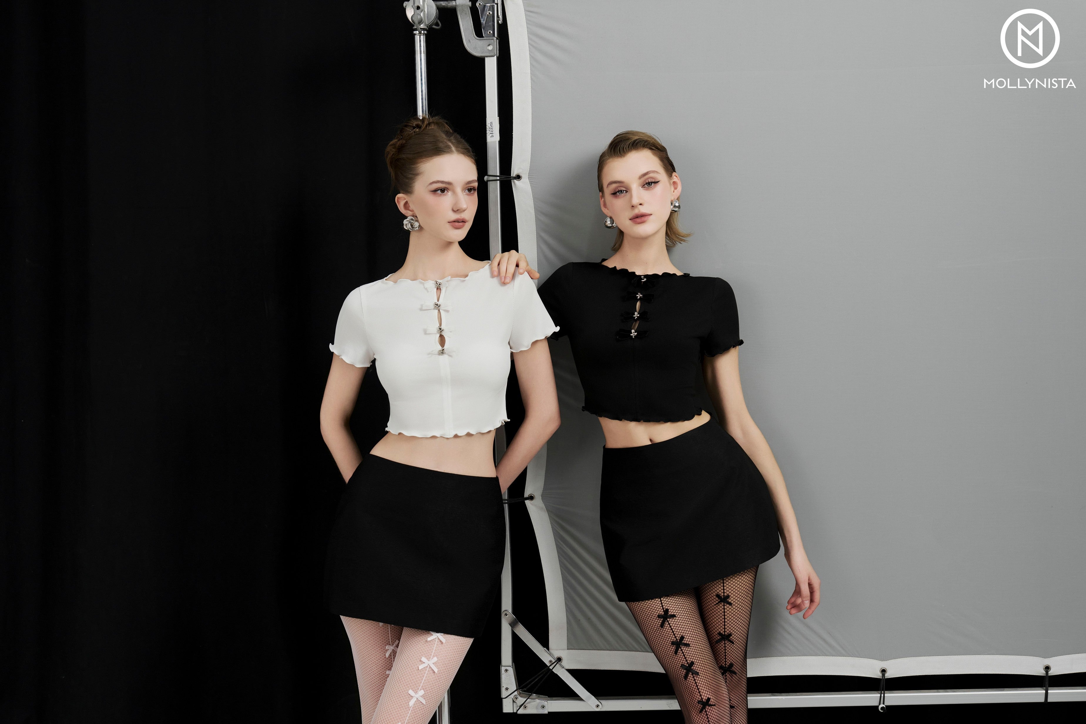 Babytee With 4 Silver Bow Buttons