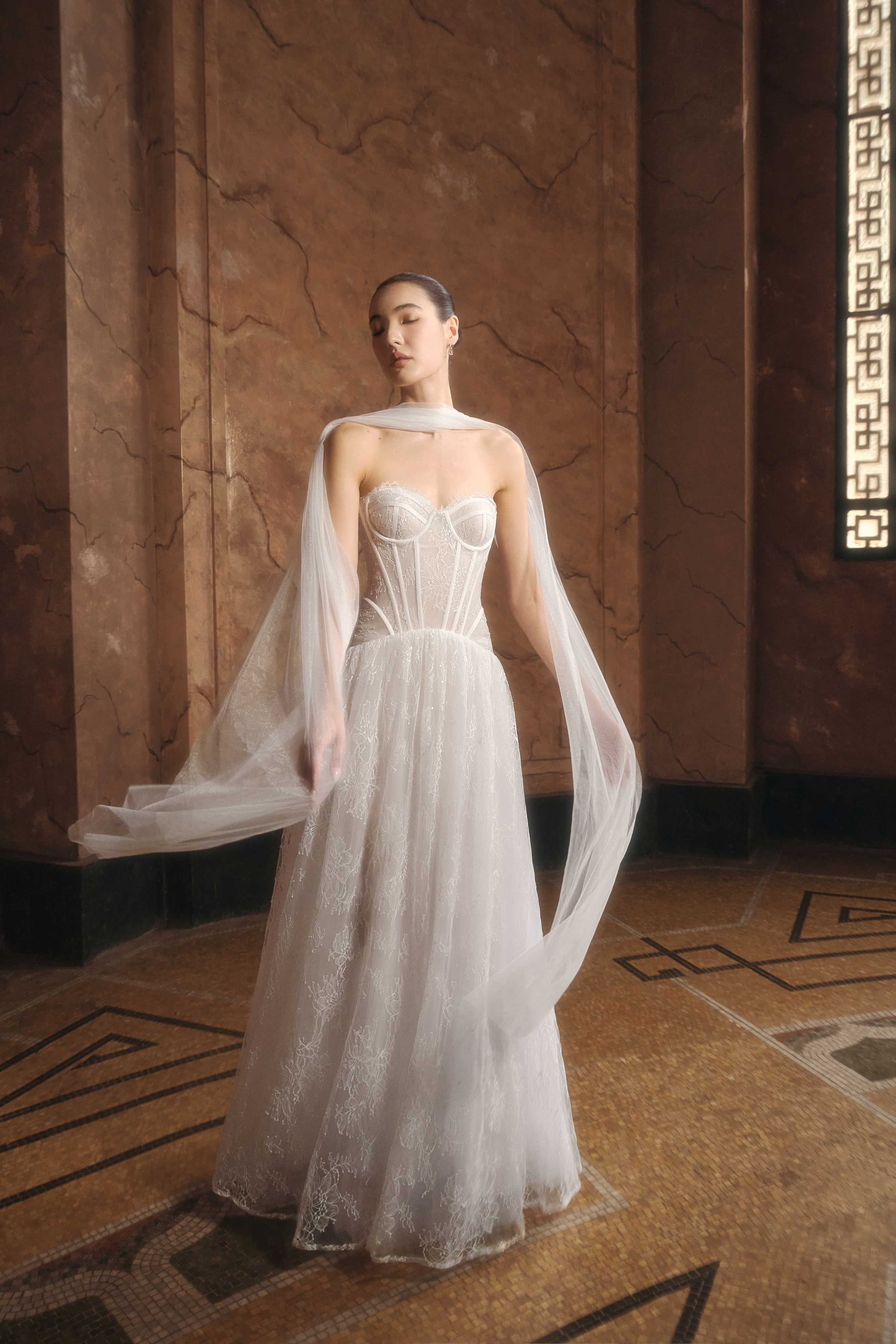 Rosaline Lace Corset Gown (Pre-Order 14 Days)