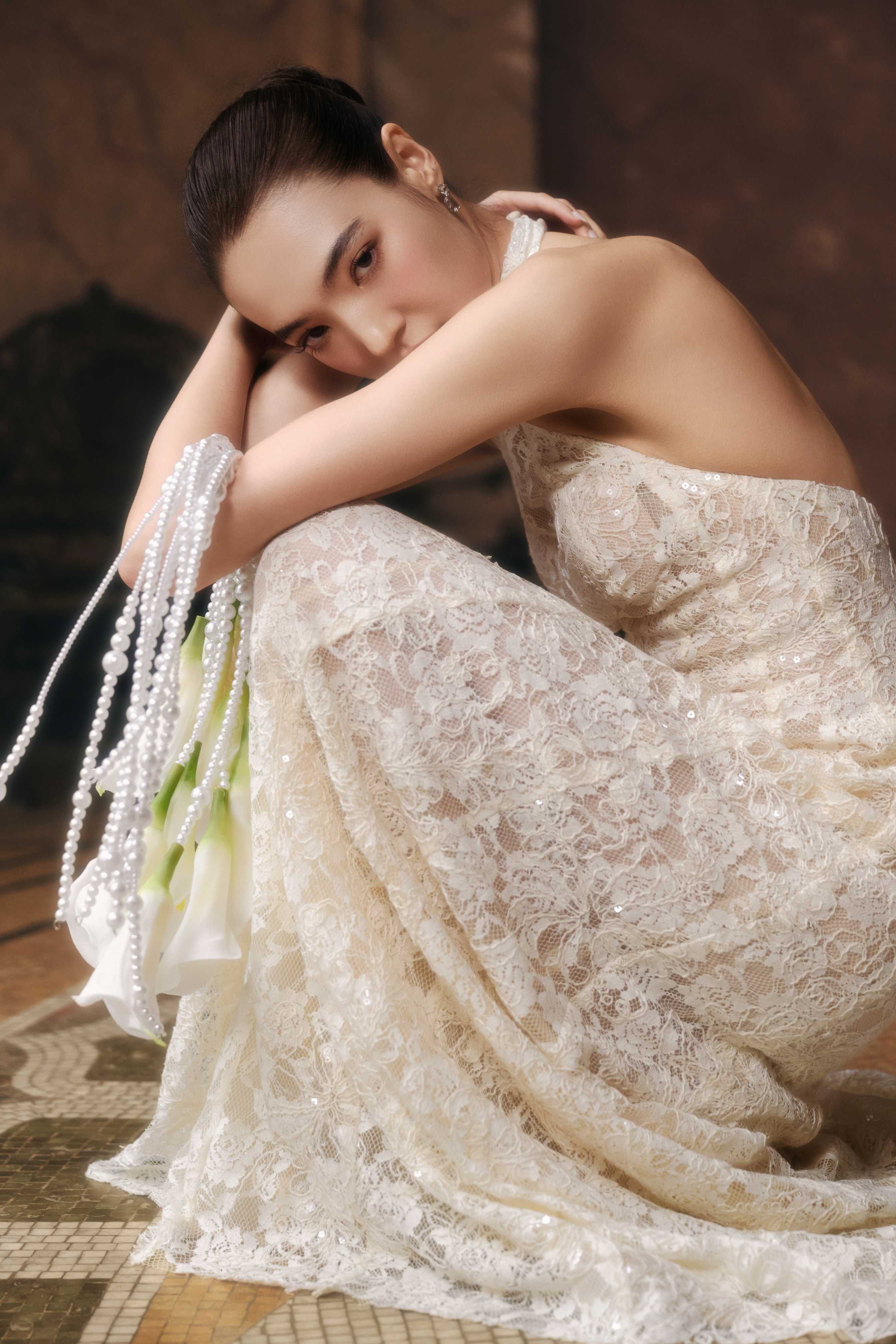 Ophelia Atelier First Look Gown (Pre Order)