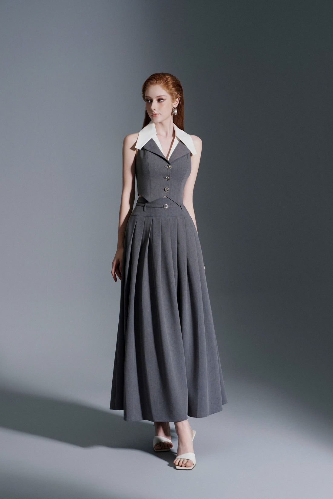 Long Pleated Skirt With Belt