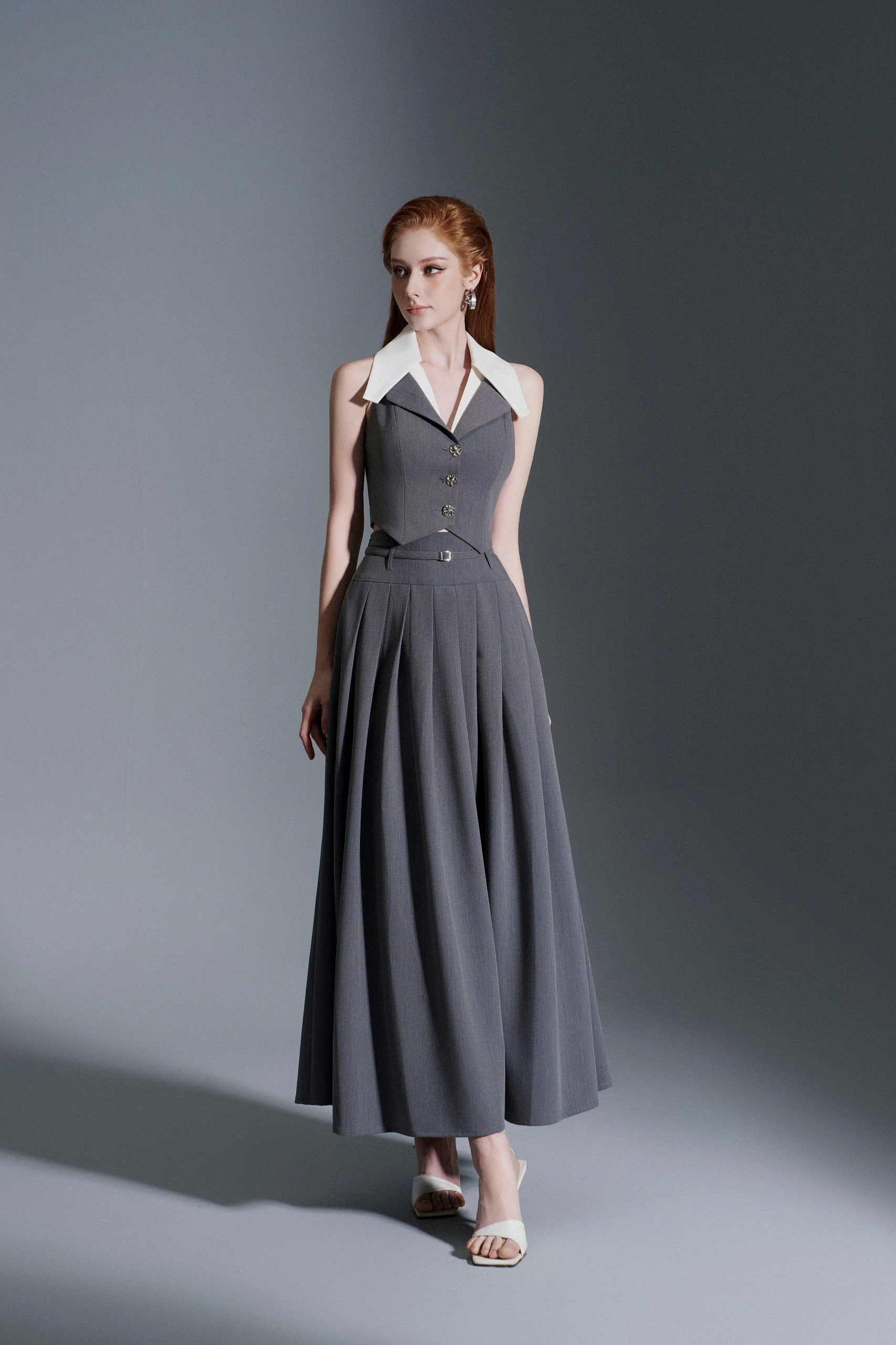 Long Pleated Skirt With Belt
