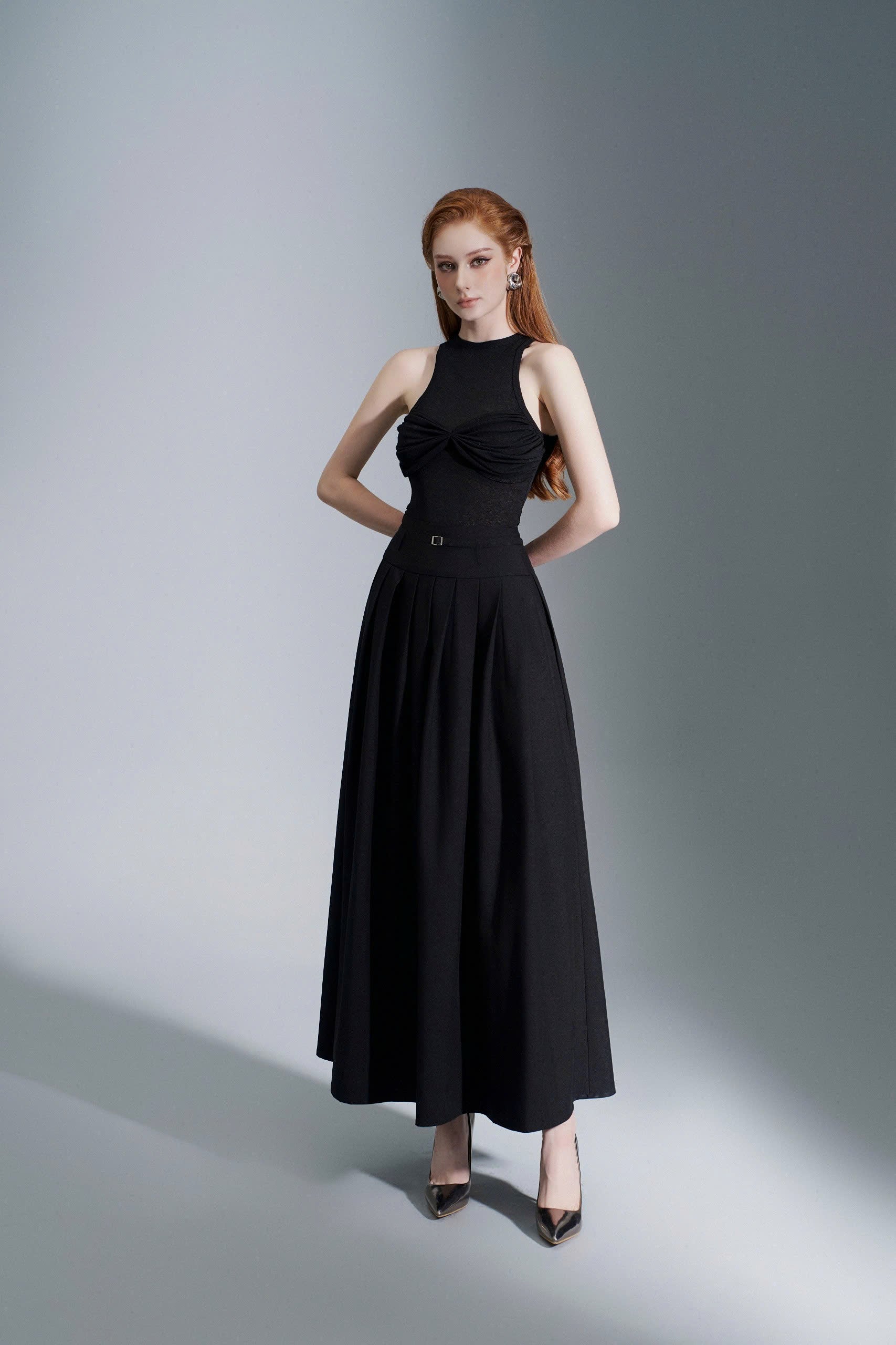 Long Pleated Skirt With Belt