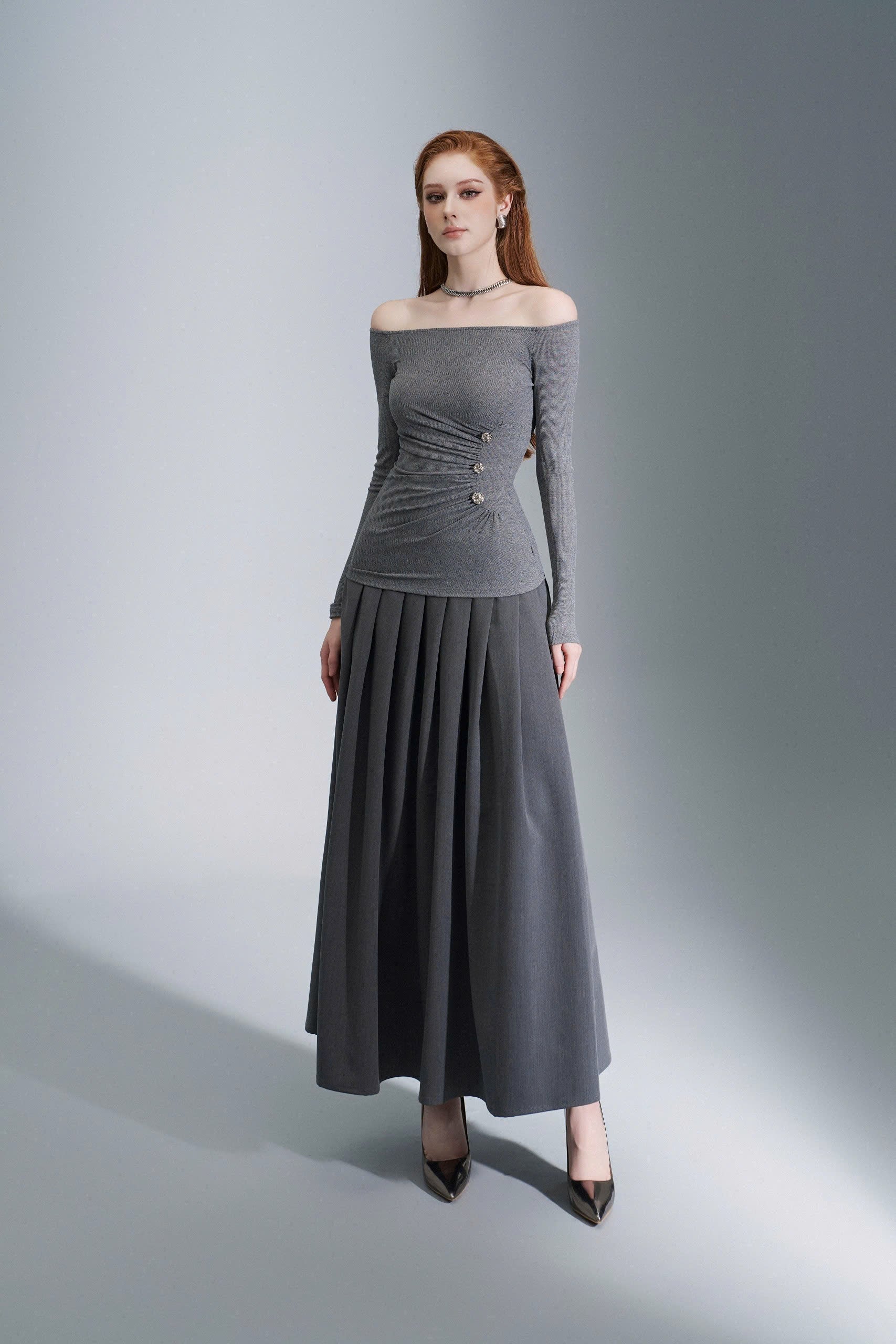 Long Pleated Skirt With Belt